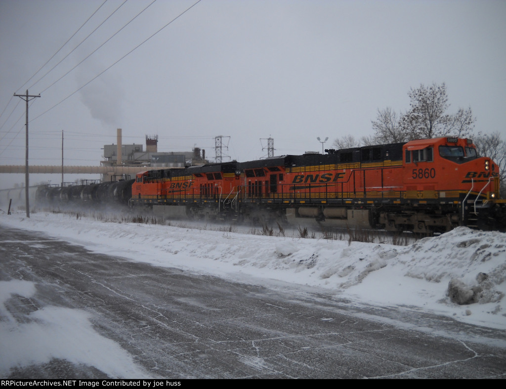 BNSF 5860 West